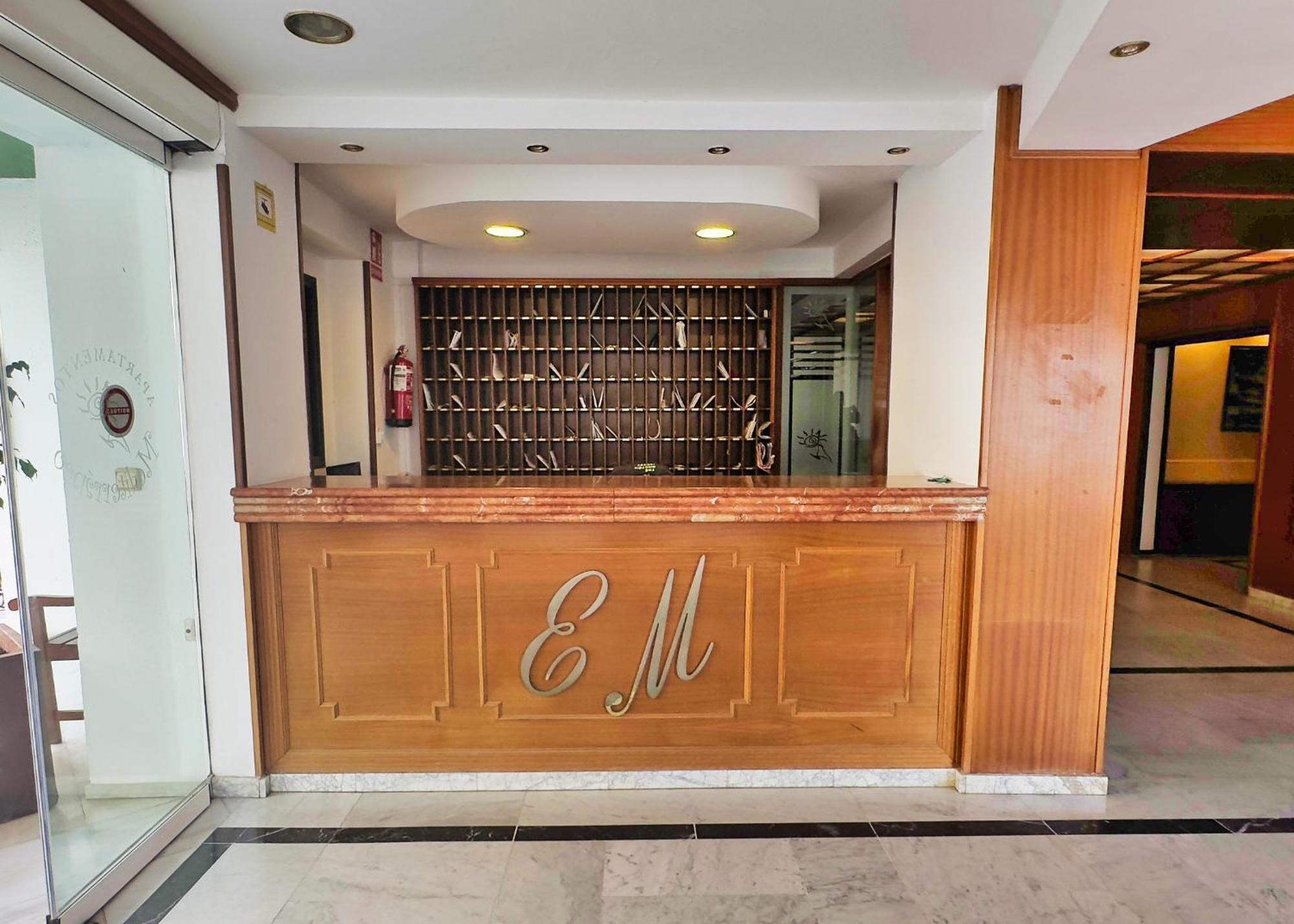Mediterraneo 508. Fantastic Studio On The Beachfront With Sea Views. Marbella Exterior foto